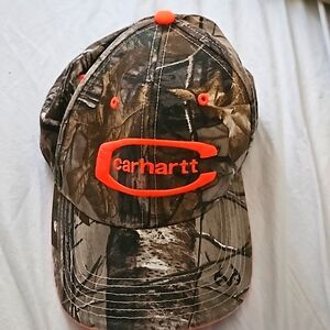 Carhartt hat
